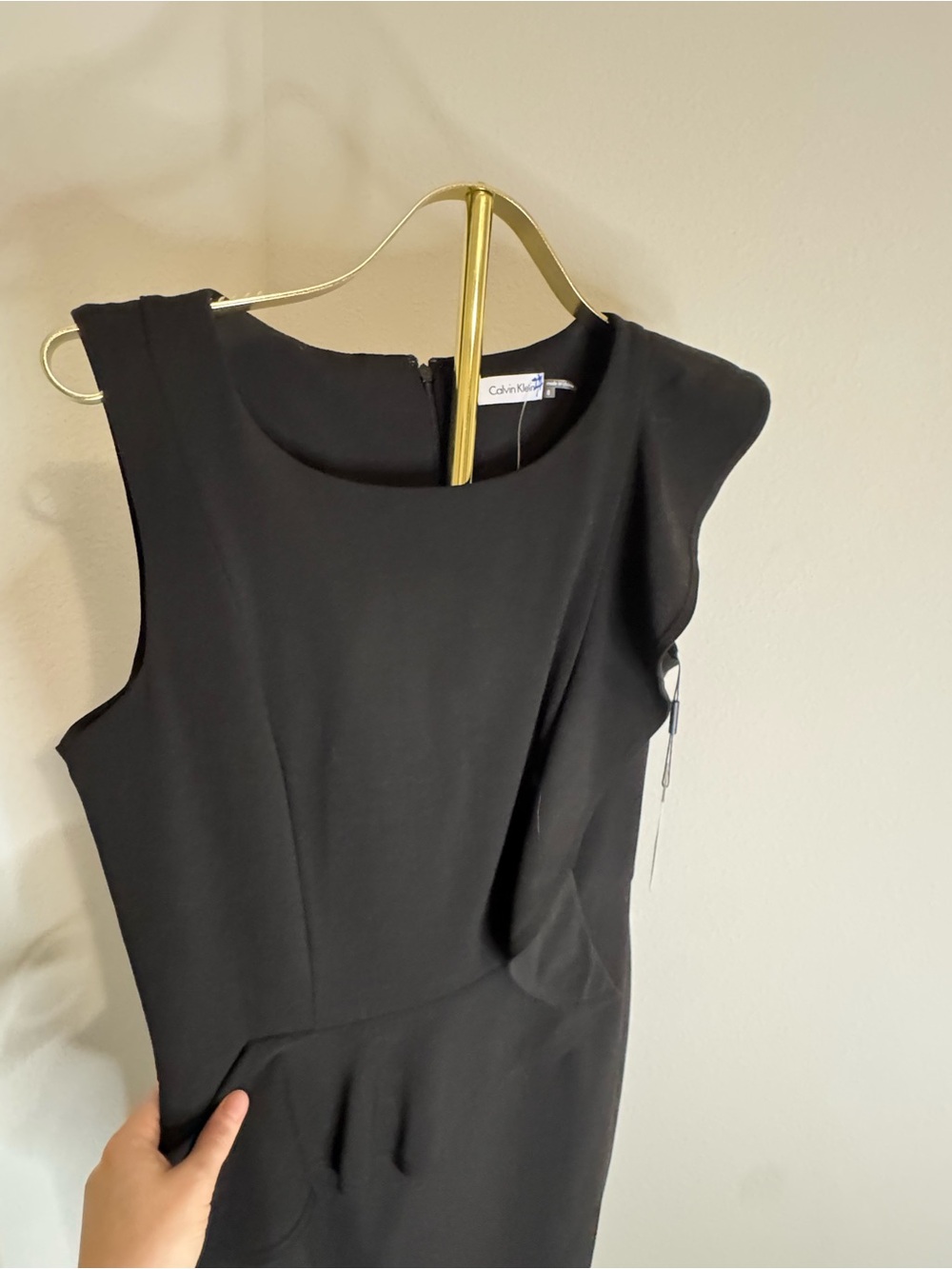 NWT Calvin Klein Sheath Dress Ruffle Shoulder Detail in Black - Size 8
